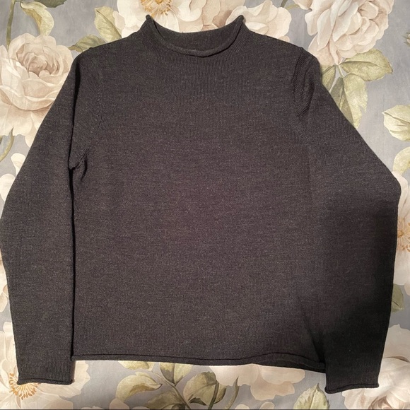 Mock turtleneck sweater. Dark charcoal/black. Merino wool. - Picture 1 of 3